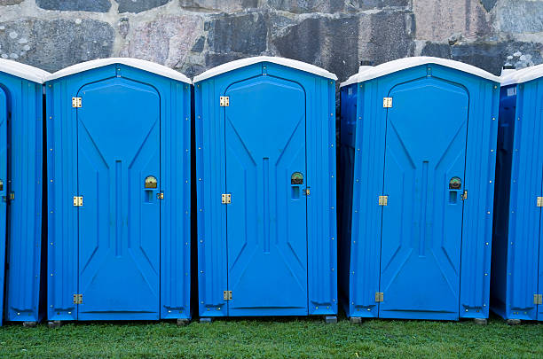 Types of Portable Toilets We Offer in Brentwood, CA